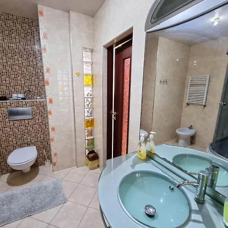 Apartment Tolstoi In Close To Stefan Cel Mare *