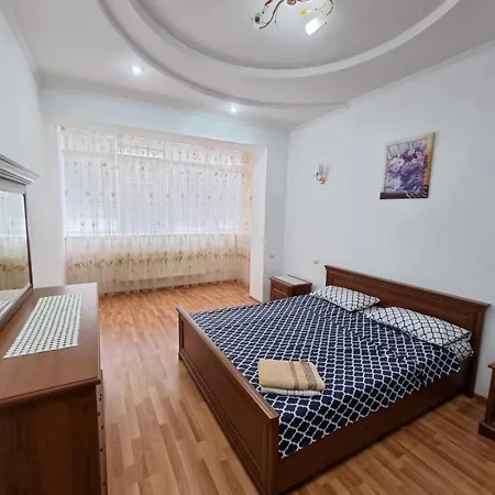Apartment Tolstoi In Close To Stefan Cel Mare Chisinau
