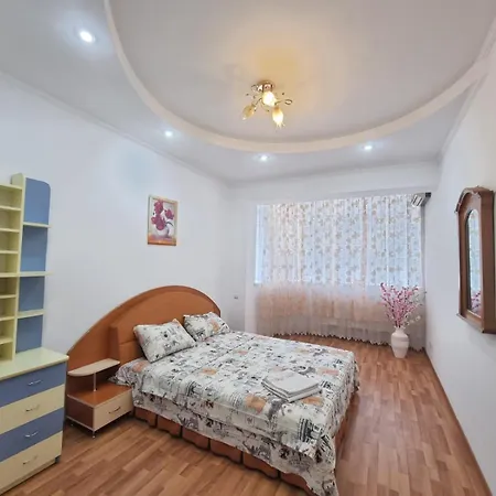 Apartment Tolstoi In Close To Stefan Cel Mare Chisinau